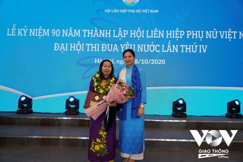 Năm 2020, luật sư Ngọc Nữ nằm trong 10 cá nhân xuất sắc được Hội LHPN Việt Nam trao Giải thưởng Phụ nữ Việt Nam 2020.