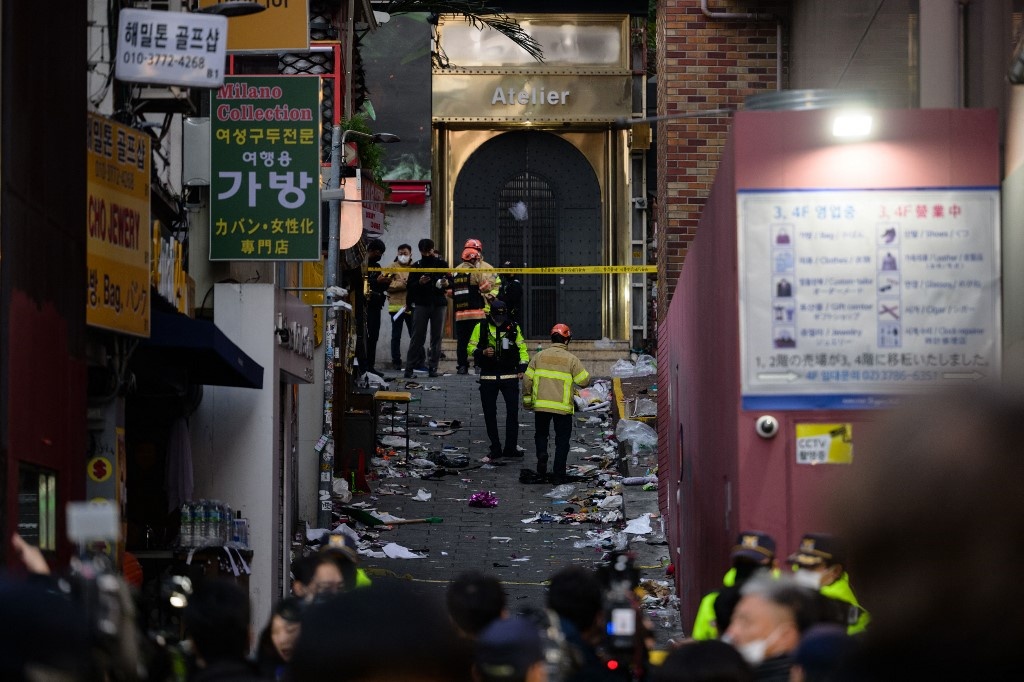 Hiện trường vụ giẫm đạp tại Itaewon, Seoul, Hàn Quốc. Ảnh: AFP