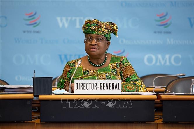Tổng Giám đốc WTO Ngozi Okonjo-Iweala phát biểu tại phiên họp Đại Hội đồng WTO ở Geneva, Thụy Sĩ, ngày 1/3/2021. Ảnh: THX/TTXVN