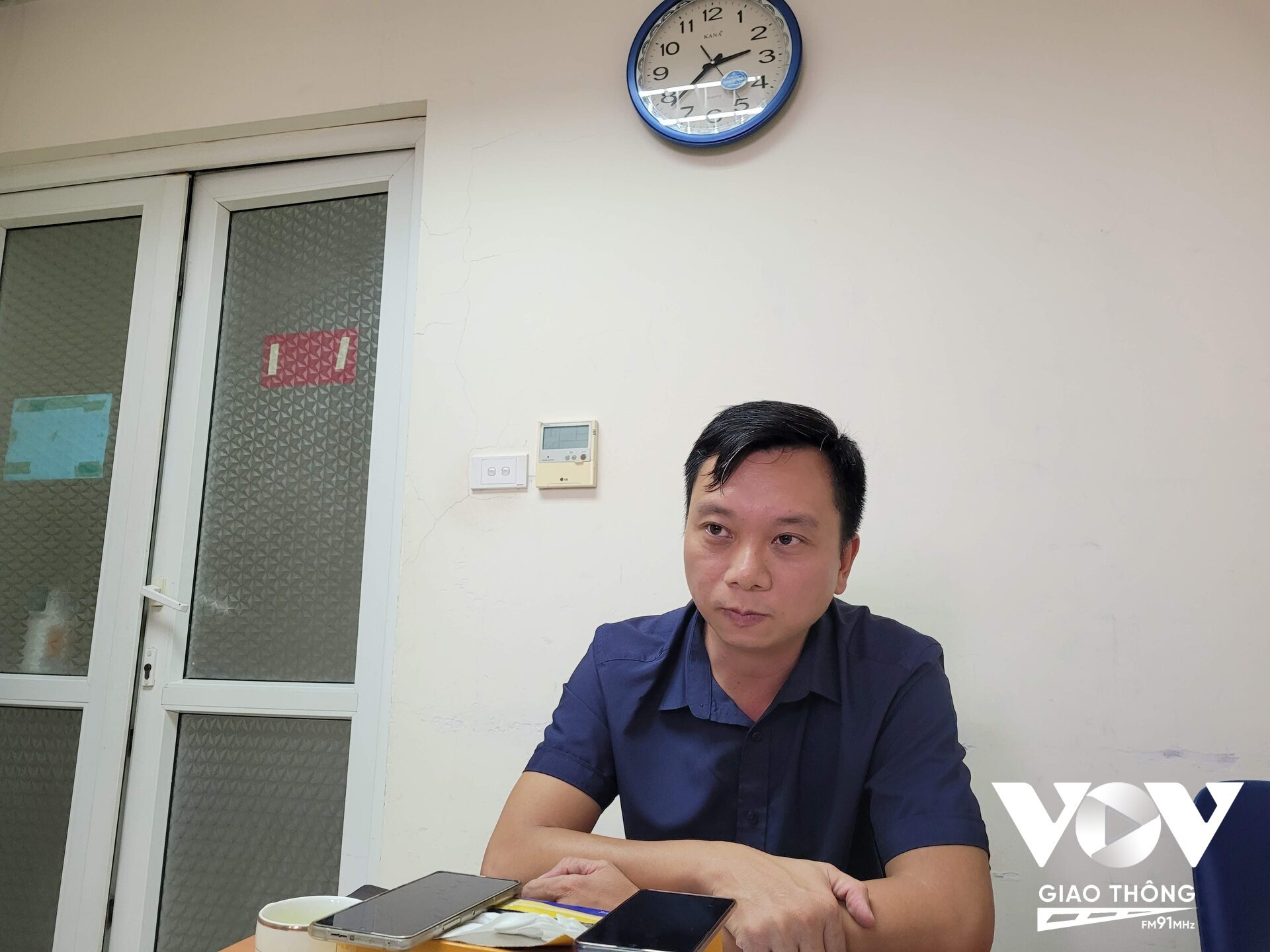 Theo ông Vũ Kim Chung, Phó phòng sức khỏe môi trường, CDC Hà Nội, chất lượng nước tại 40% cơ sở cấp nước lớn không đạt, tập trung ở nông thôn, nơi khai thác nước ngầm.