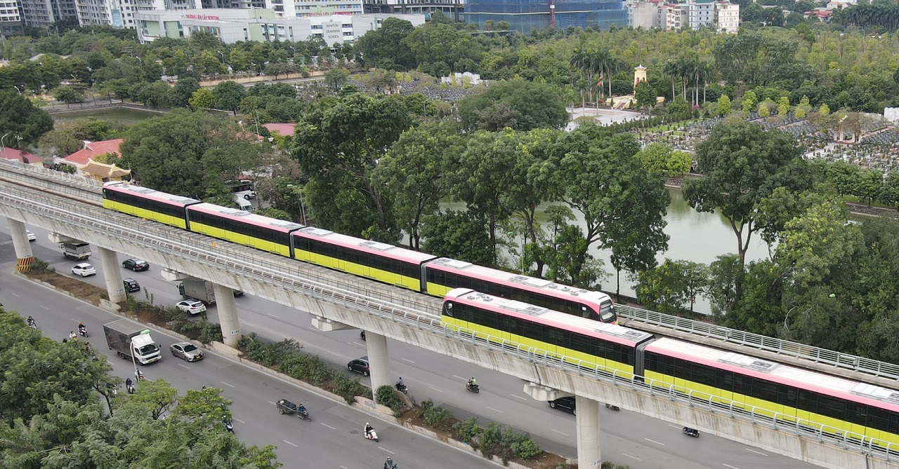 Tuyến đường sắt metro Nhổn - ga Hà Nội chạy thử 8 đoàn tàu để đo hiệu suất giai đoạn 1