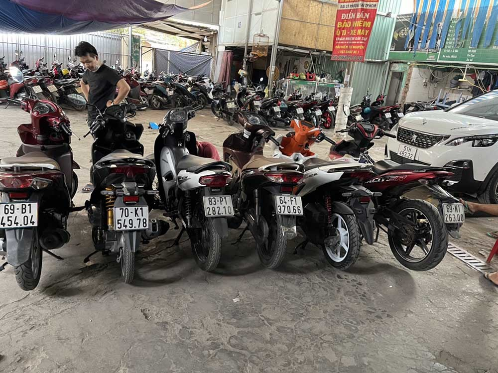 Lượng lớn xe gắn máy bị trộm cắp ở địa bàn TP.HCM được chuyển sang biên giới Campuchia để tiêu thụ. Ảnh: Vietnamnet