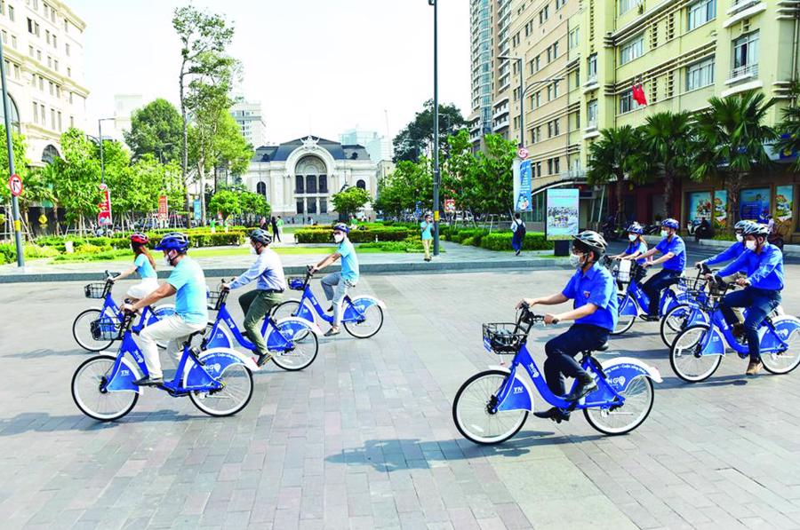 Xe đạp công cộng được triển khai thành công ở TP Hồ Chí Minh từ năm 2021. Ảnh: Sức khỏe và Đời sống