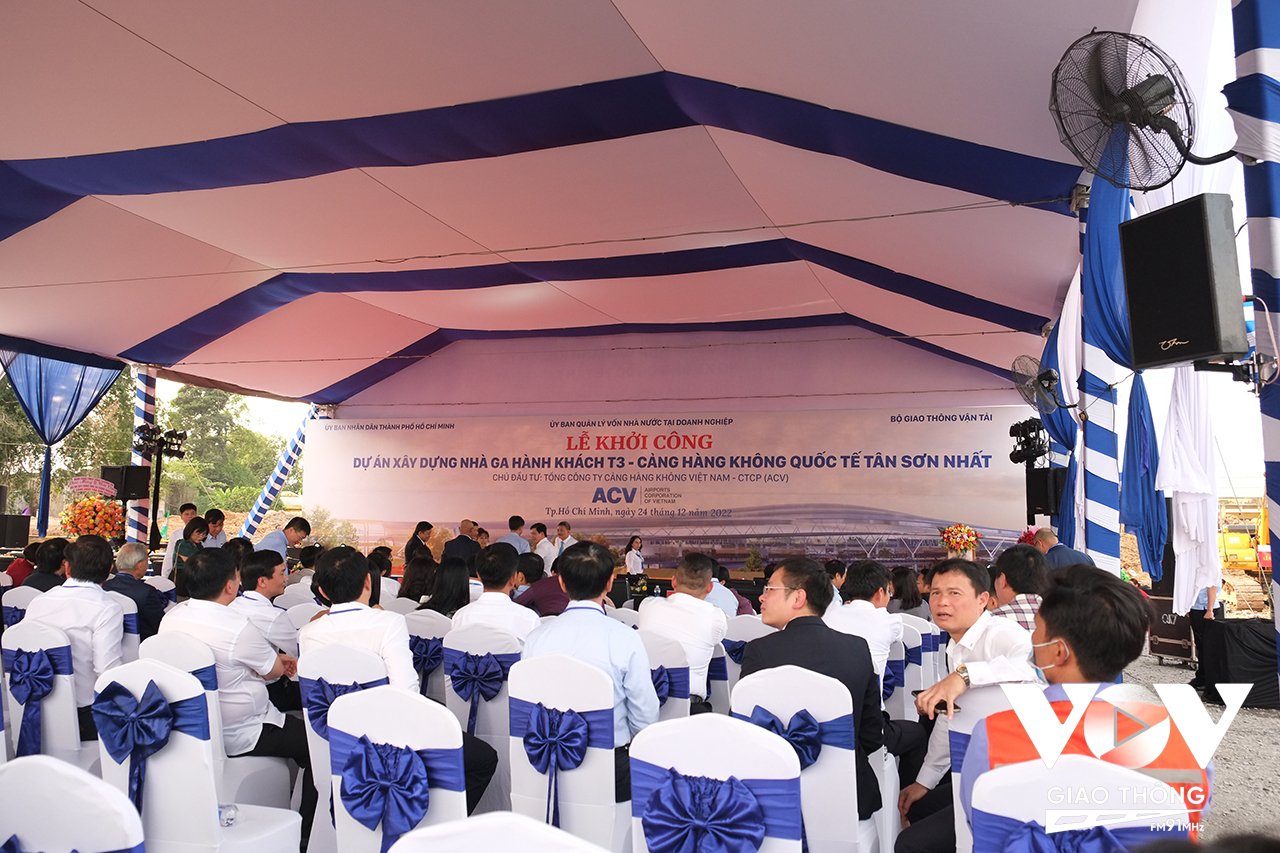 Chiều ngày 24/12 Tổng công ty Cảng hàng không Việt Nam - CTCP (ACV) tổ chức lễ khởi công dự án “Xây dựng Nhà ga hành khách T3 - Cảng hàng không quốc tế Tân Sơn Nhất”