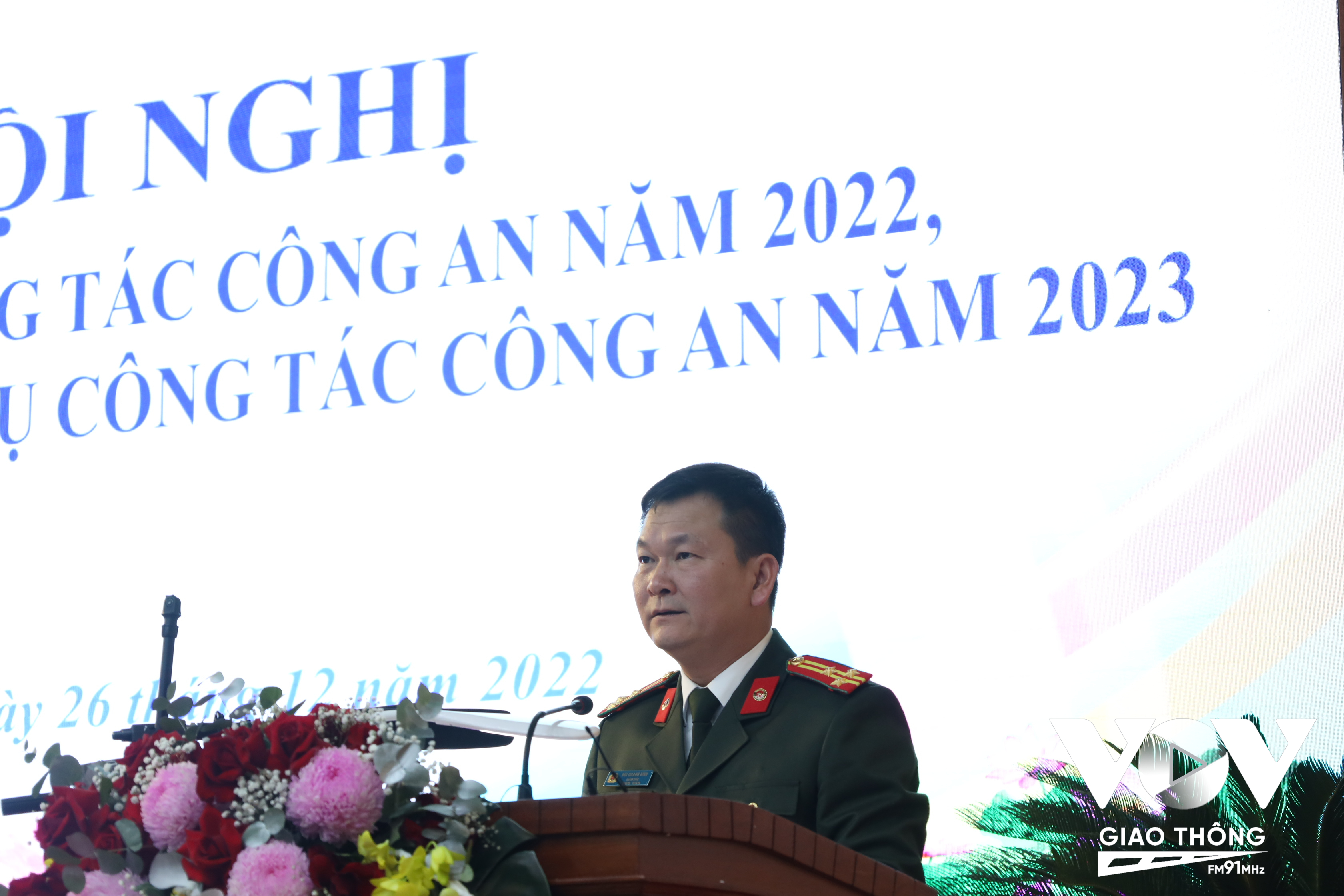 Thượng tá Bùi Quang Bình, Giám đốc Công an tỉnh Hải Dương phát biểu tại hội nghị