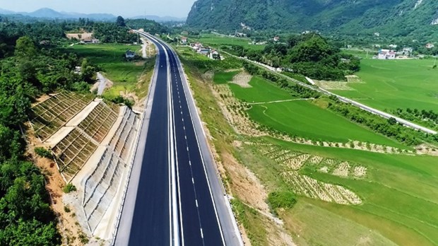 Dự án xây dựng tuyến cao tốc Hòa Bình-Mộc Châu, tỉnh Sơn La, theo phương thức PPP. (Nguồn: báo Chính phủ)
