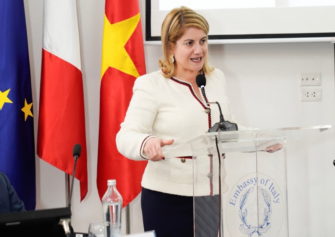Bà Maria Tripolio - Thứ trưởng Bộ Ngoại giao và Hợp tác Quốc tế Italia