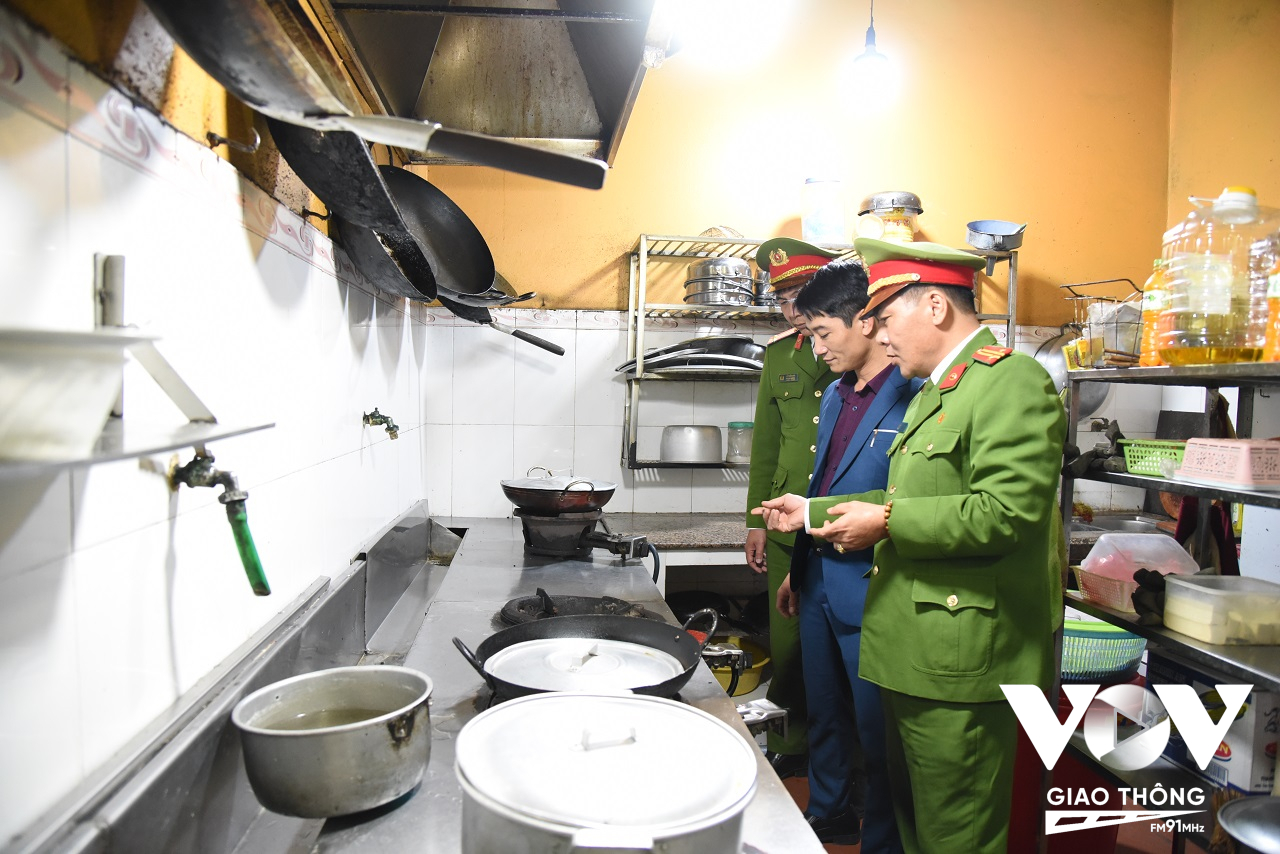 Khu vực đun nấu tại các cơ sở kinh doanh ăn uống, nhà hàng cần đảm bảo các điều kiện an toàn phòng cháy