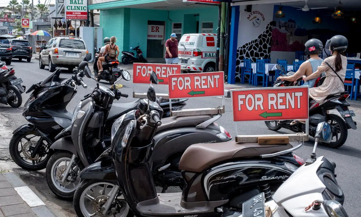 Bali cấm du khách nước ngoài thuê xe máy vì mất an toàn. Ảnh: EPA
