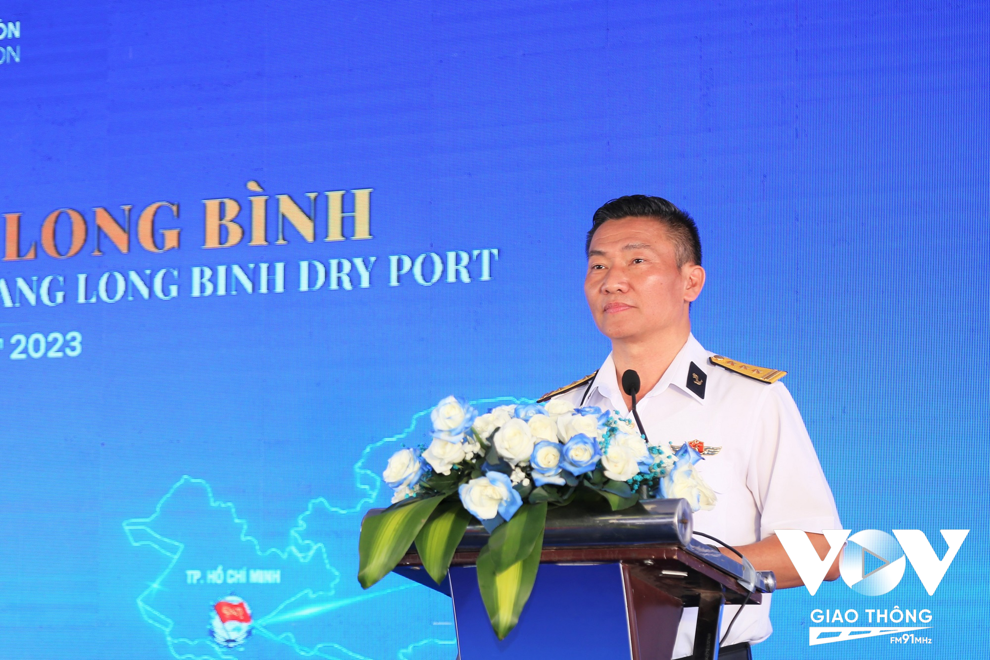 Thượng tá Bùi Văn Quỳ - Phó Tổng giám đốc TCT Tân Cảng Sài Gòn phát biểu