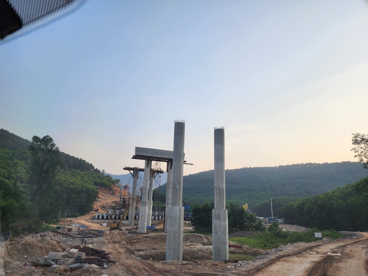 Cầu Xuân Dương, gói thầu XL-04, dự án Diễn Châu - Bãi Vọt