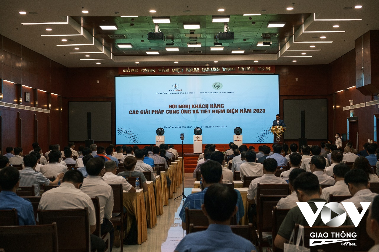 Chiều 11/4, Sở Công Thương và Tổng Công ty Điện lực TP Hồ Chí Minh (EVNHCMC) đã tổ chức Hội nghị “Các giải pháp cung ứng và tiết kiệm điện năm 2023”