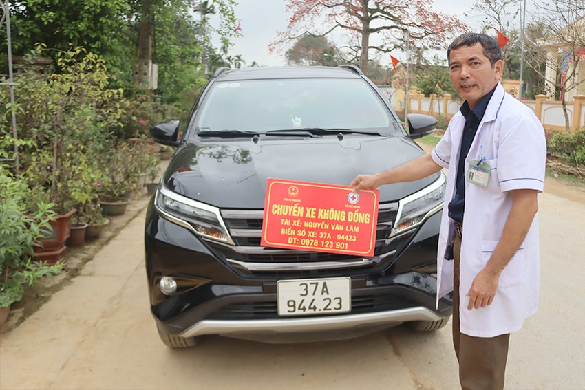 Chiếc xe 7 chỗ phí chạy 0 đồng của ông Nguyễn Văn Lâm