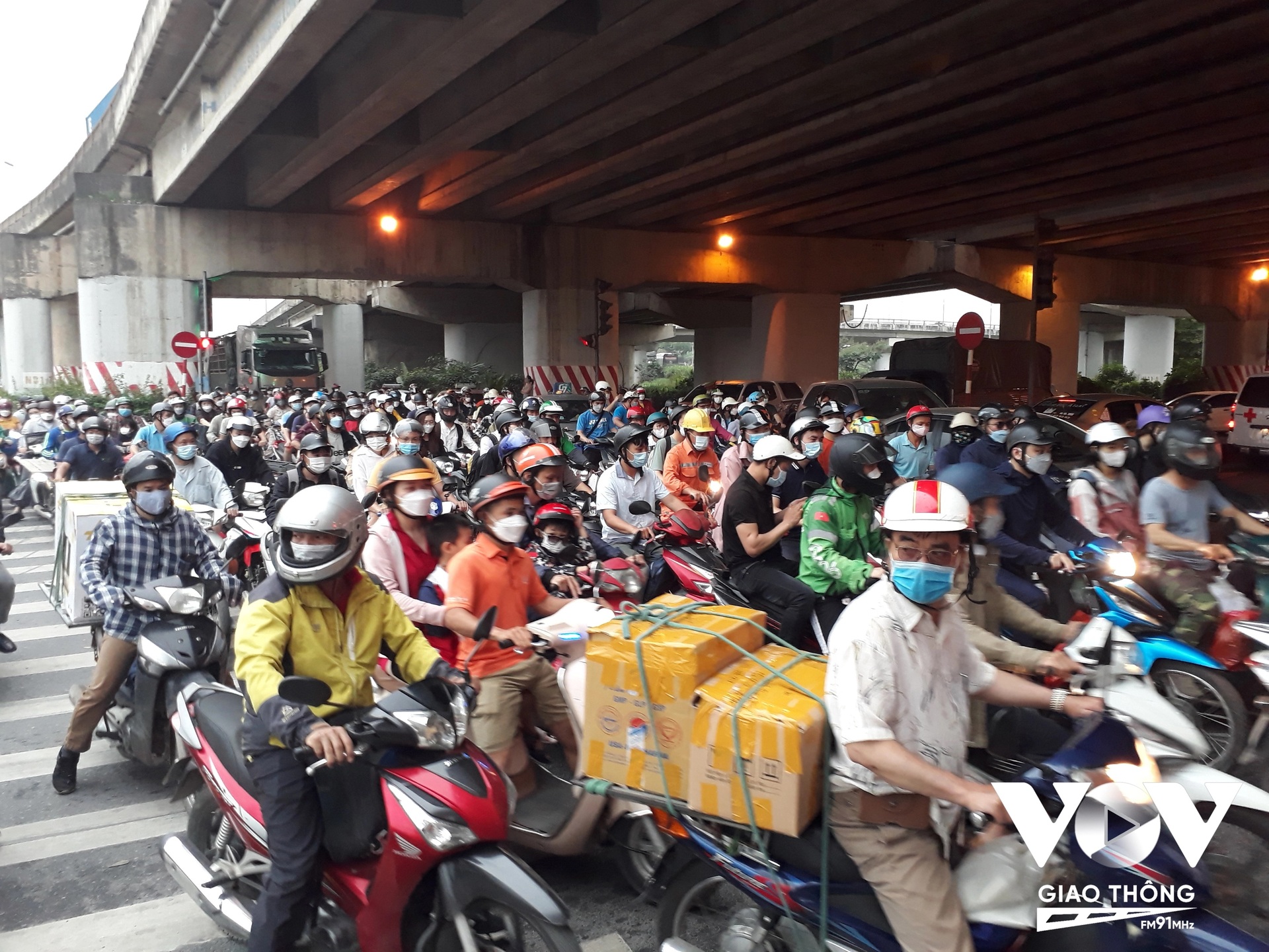 Sở Giao thông Vận tải Hà Nội được giao lập đề án phân vùng hạn chế, tiến tới cấm xe máy hoạt động trên địa bàn nội thành vào năm 2030