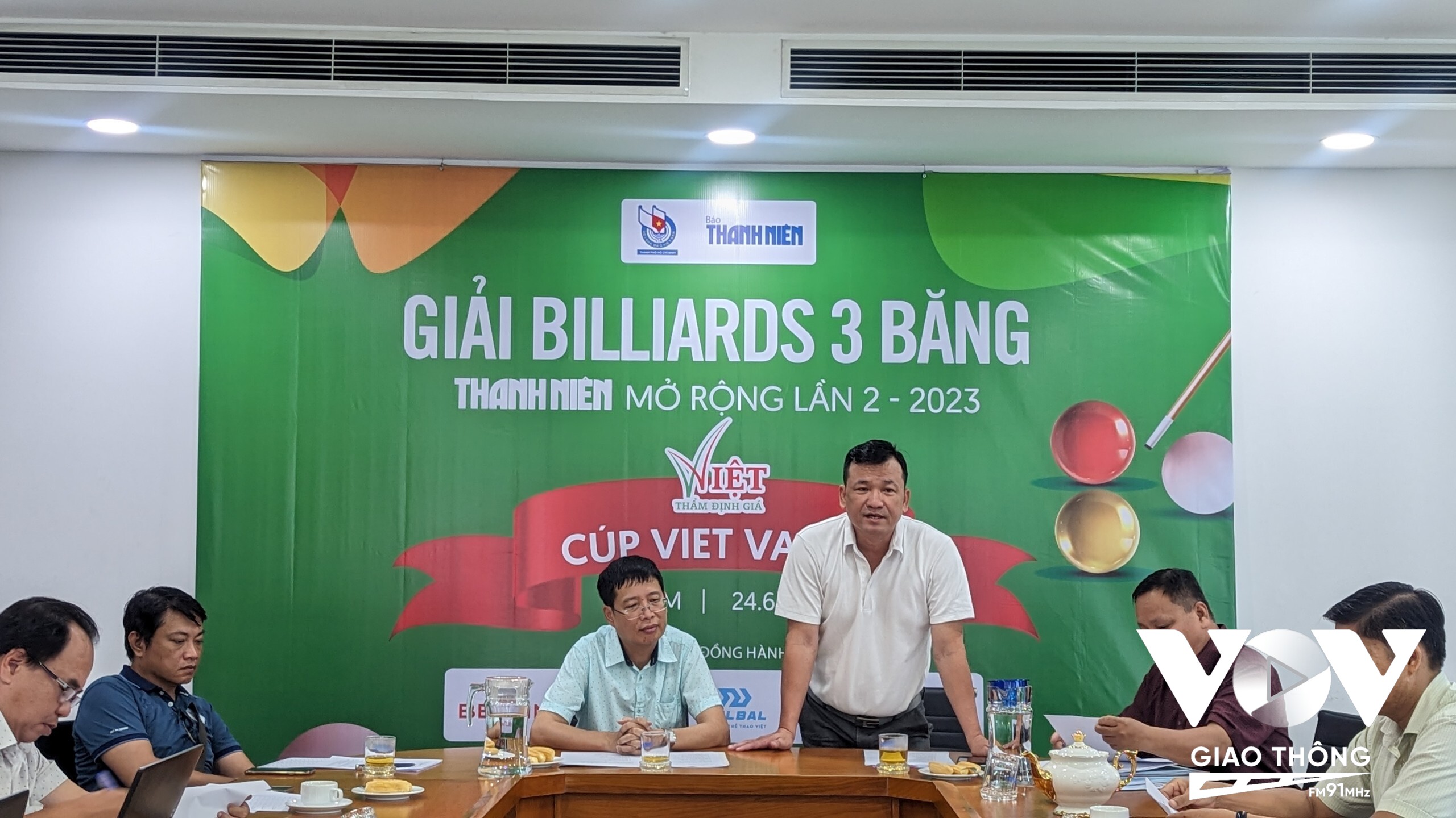 Đại diện BTC Giải billiards 3 băng Báo Thanh Niên mở rộng lần 2 cúp Viet Value 2023 tại buổi họp kỹ thuật, bốc thăm sáng nay.