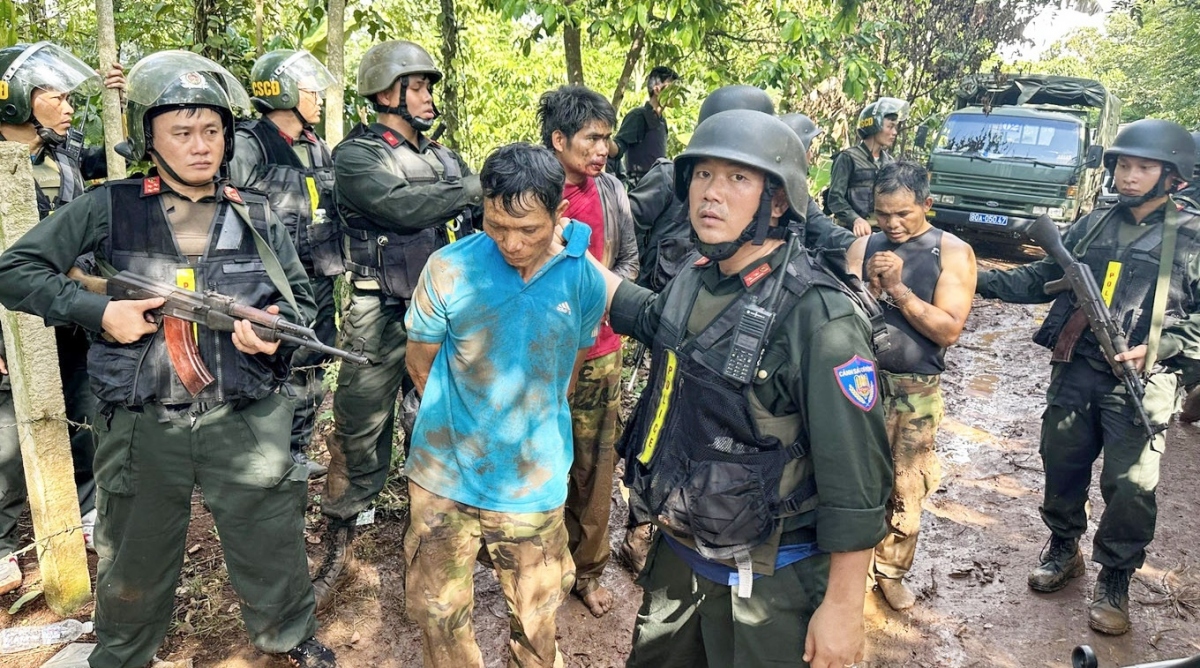 Lực lượng chức năng bắt giữ nghi phạm trong vụ tấn công tại tỉnh Đắk Lắk