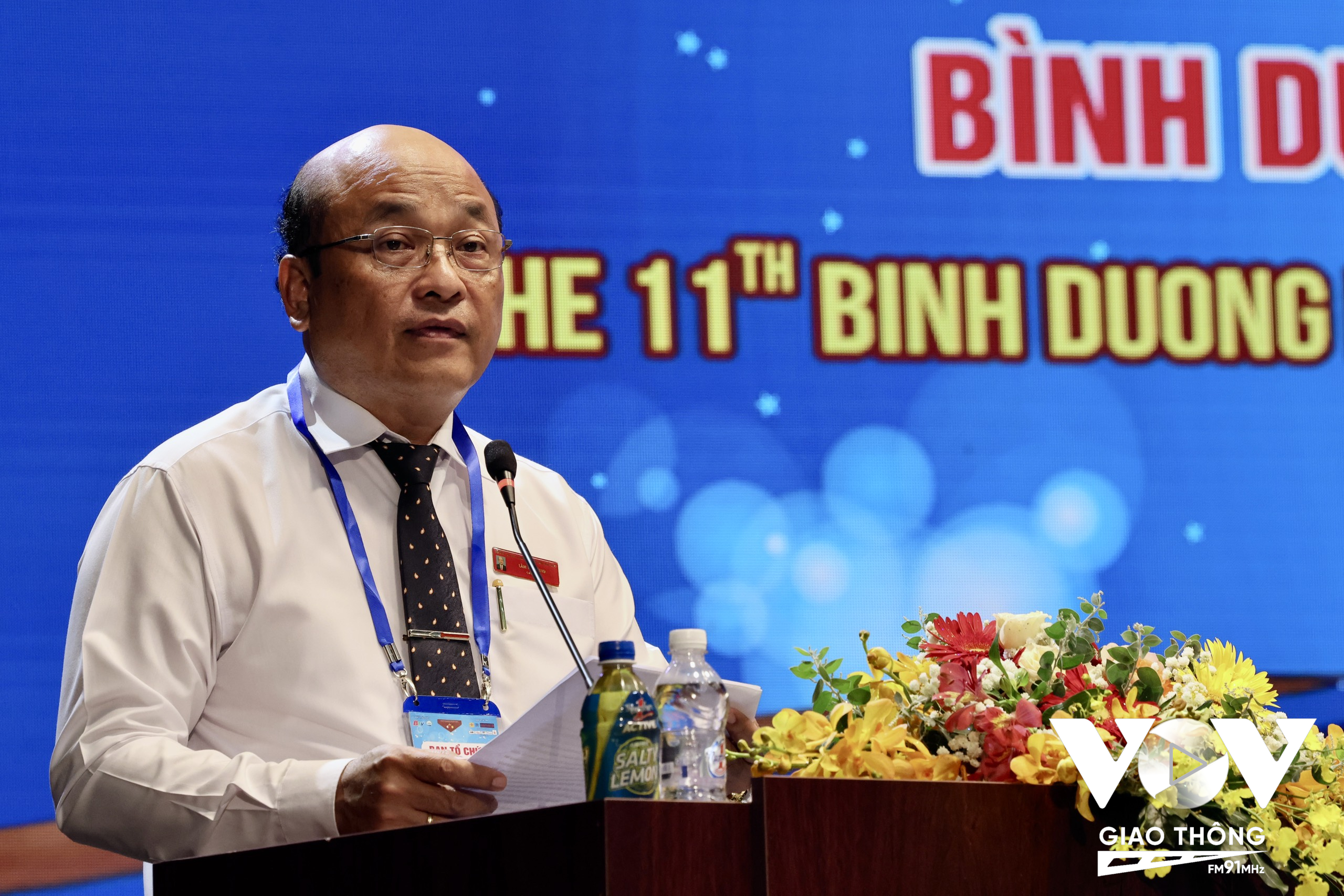 Ông Lâm Phi Hùng – giám đốc Đài PTTH Bình Dương, trưởng ban tổ chức giải phát biểu tại Họp báo