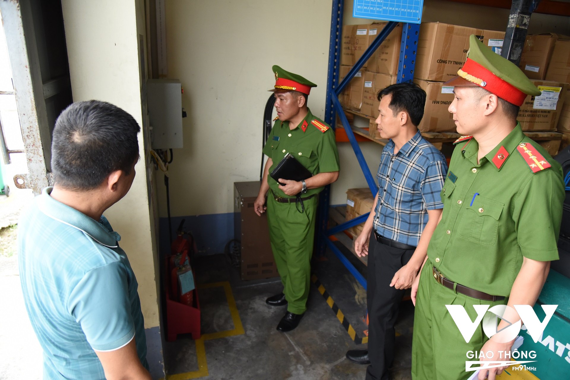 Lực lượng Cảnh sát PCCC&CNCH Công an huyện Mê Linh sẽ tăng cường công tác tuyên truyền và kiểm tra an toàn PCCC tại các DN sản xuất, kho xưởng