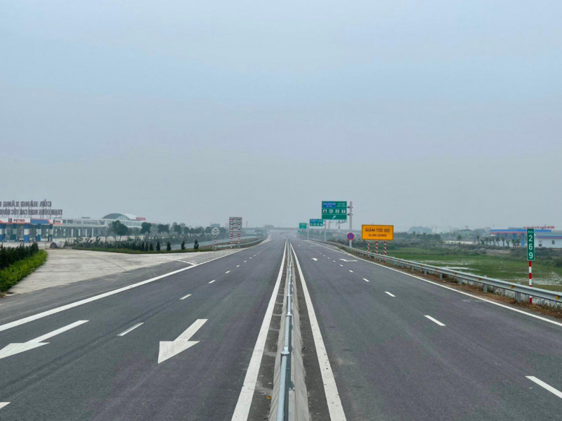 Đề xuất đầu tư hơn 2.000 tỷ đồng mở rộng cao tốc Cao Bồ - Mai Sơn. Ảnh: CAND