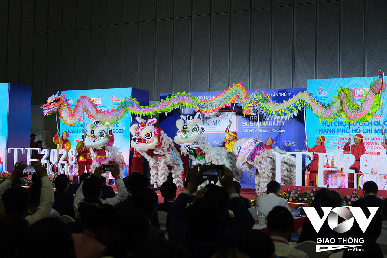 Sáng ngày 7/9/2023, tại Trung tâm Hội chợ và Triển lãm Sài Gòn (SECC) đã chính thức diễn ra lễ khai mạc Hội chợ Du lịch Quốc tế Thành phố Hồ Chí Minh lần thứ 17 năm 2023 (ITE HCMC 2023).