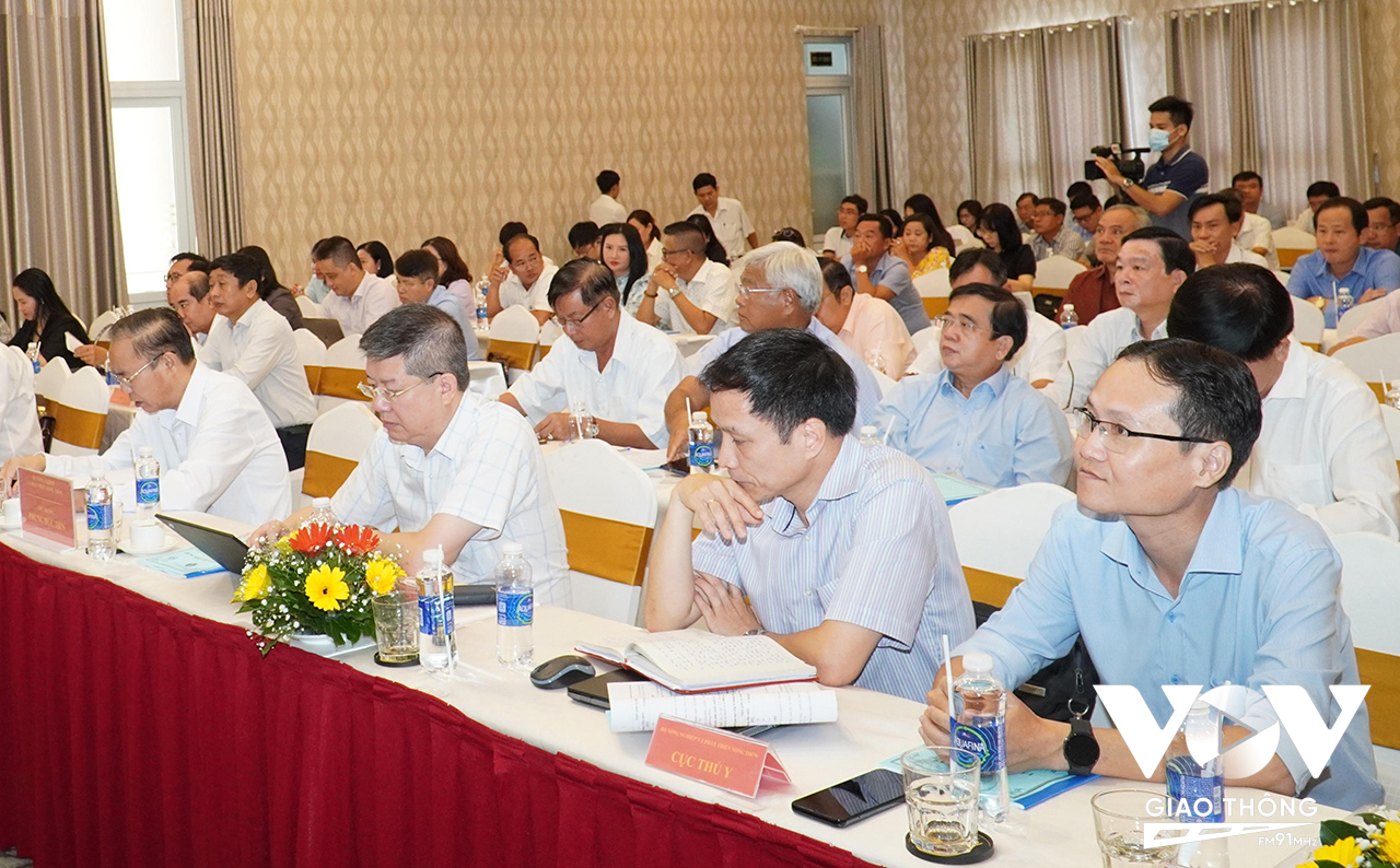 Quang cảnh hội nghị
