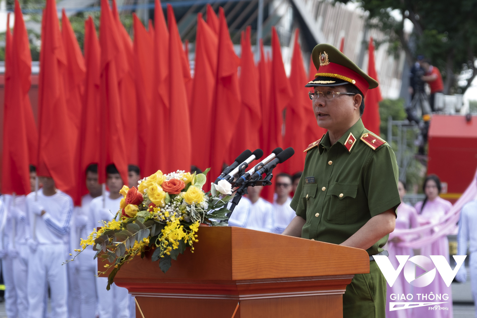 Thiếu tướng Nguyễn Tuấn Anh, Cục trưởng Cục Cảnh sát PCCC và CNCH (Bộ Công an) phát biểu tại buổi lễ khai mạc hội thi.