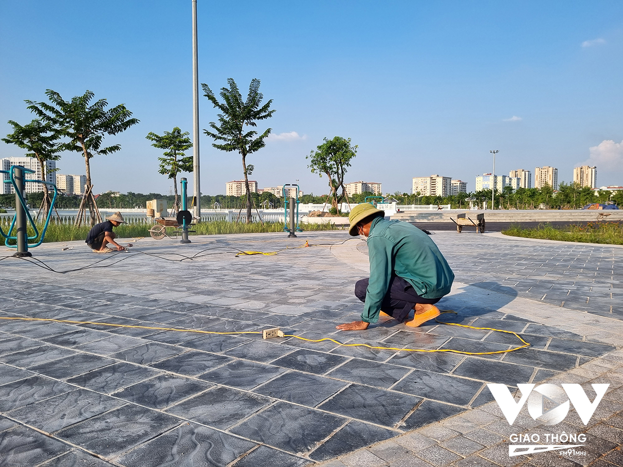 Dự án cải tạo, nâng cấp công viên Long Biên (hay còn gọi là công viên Việt Hưng) có tổng mức đầu tư 95 tỷ đồng, đến nay cơ bản đã hoàn thiện (Ảnh - Minh Hiếu)