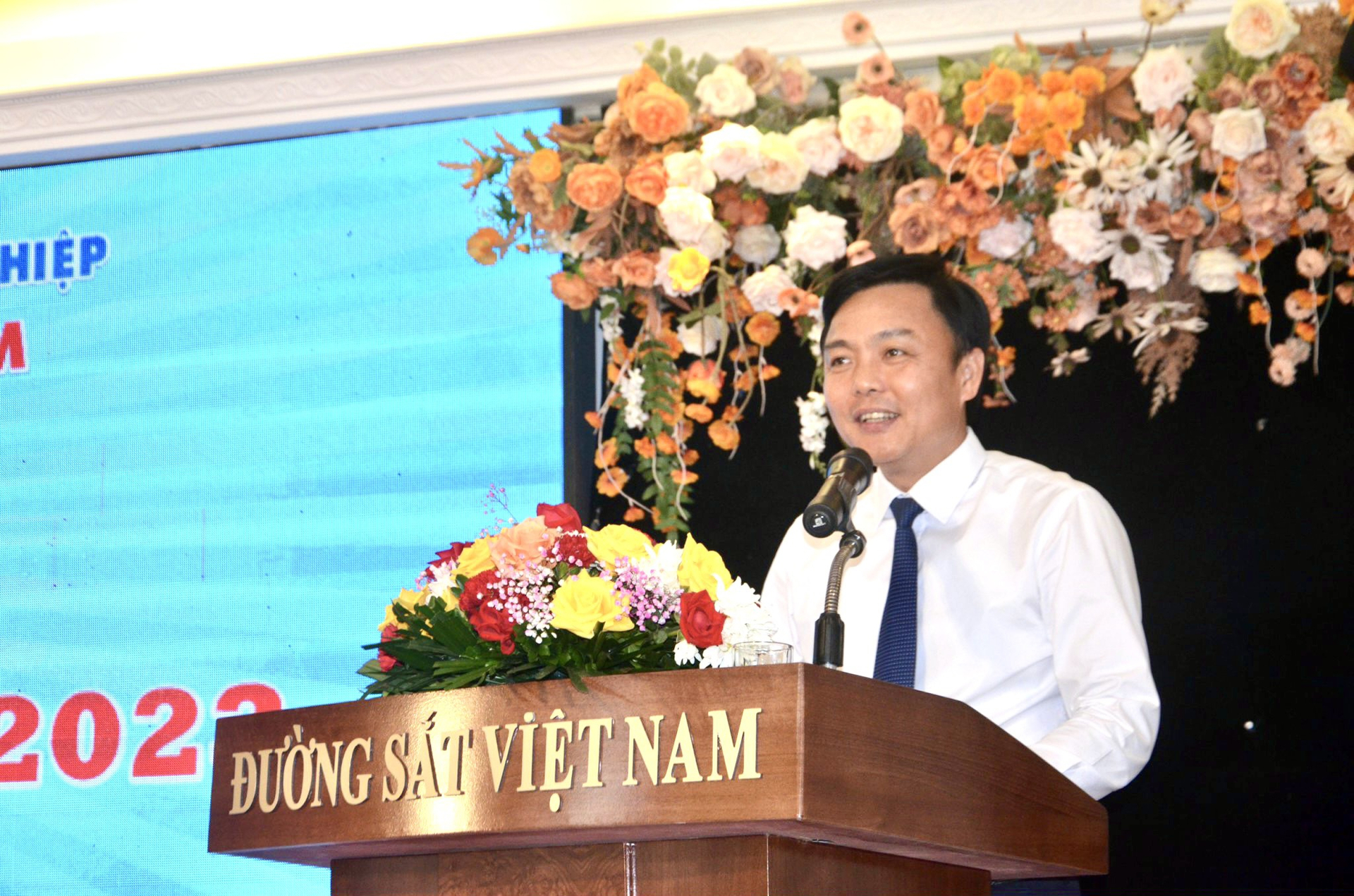 Ông Hoàng Gia Khánh giữ chức vụ Tổng giám đốc Tổng công ty Đường sắt Việt Nam.