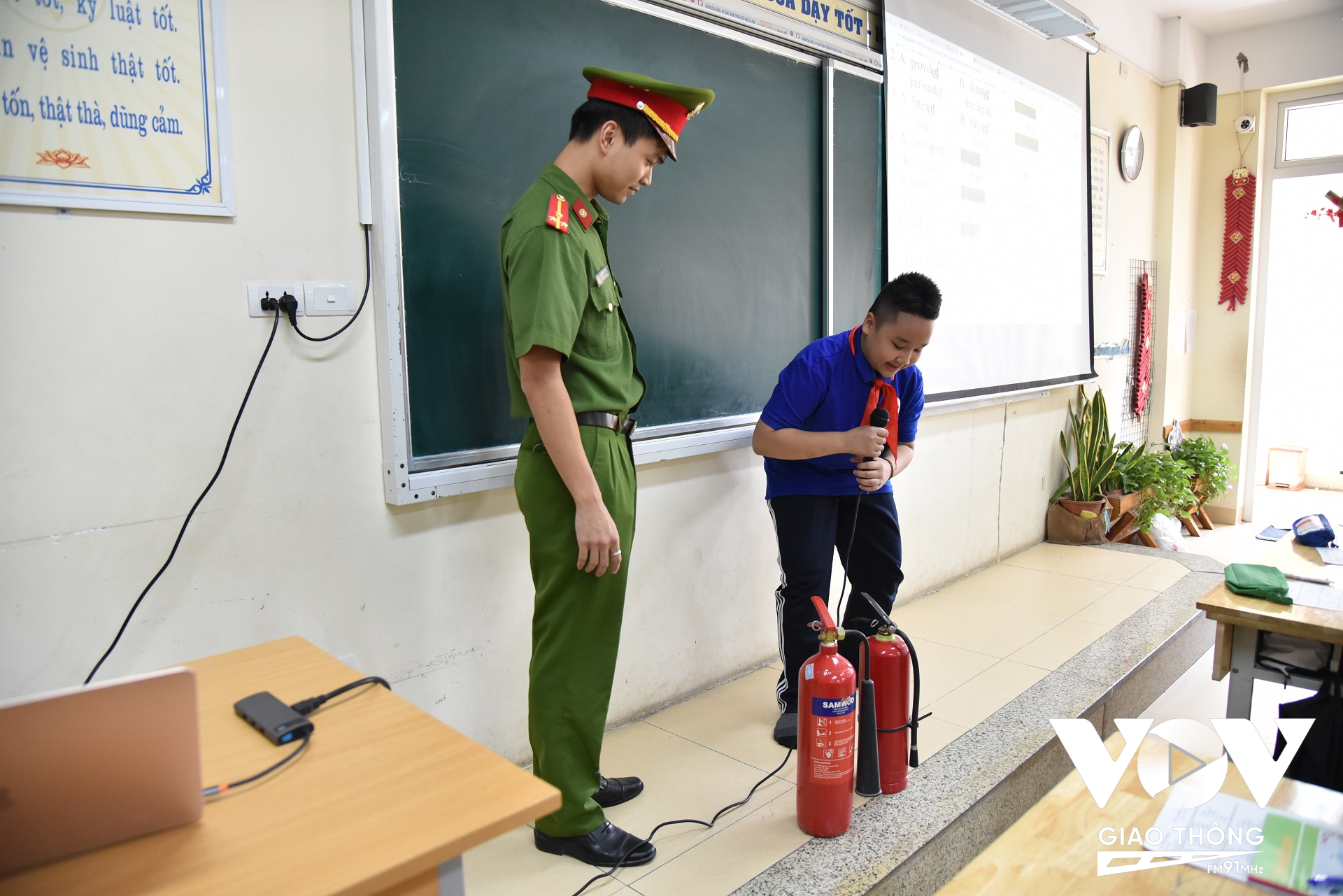 Thời gian tới, công an quận Hoàn Kiếm sẽ tiếp đổi mới công tác tuyên truyền phòng cháy, chữa cháy cho các em học sinh