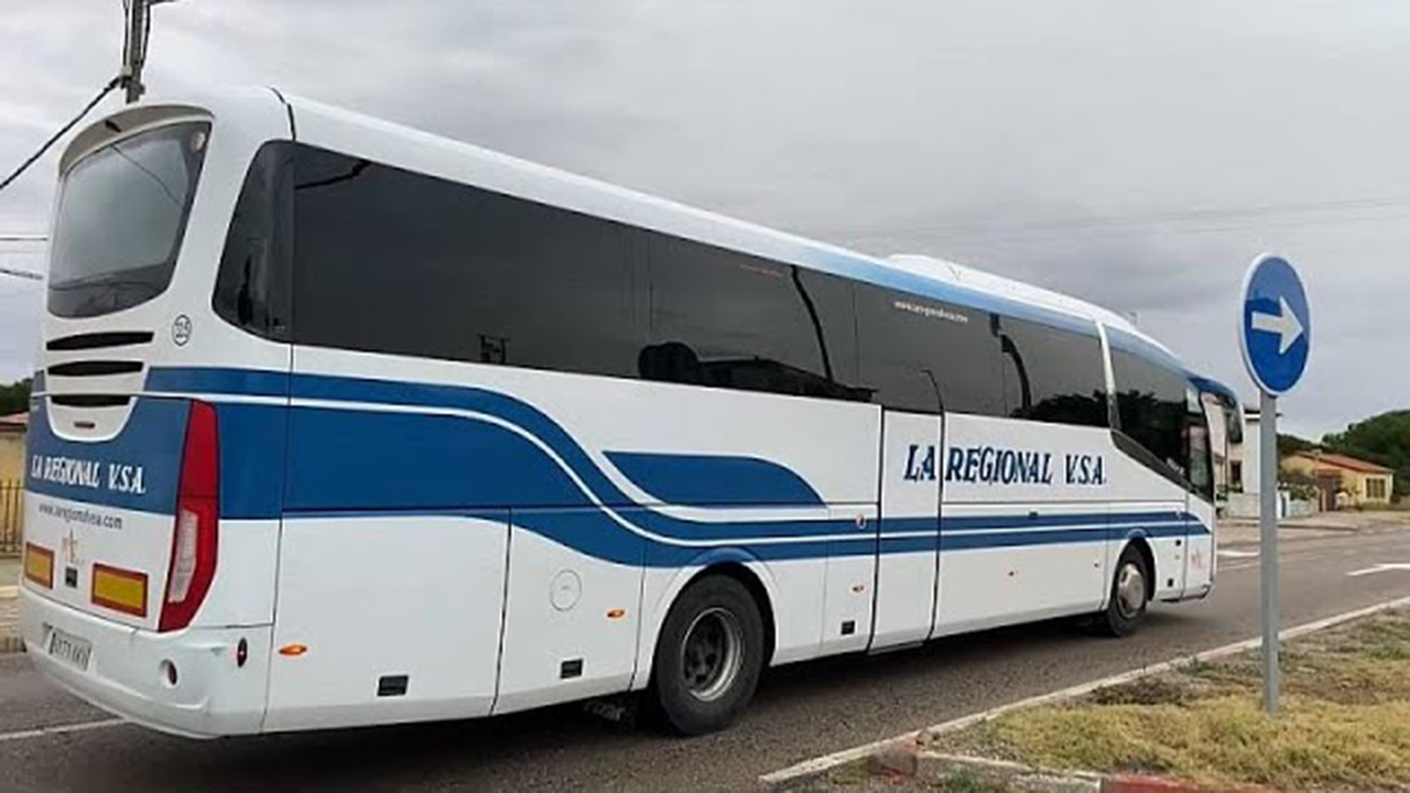 Tuyến buýt theo yêu cầu ở Castilla y León  (Ảnh: Euronews)
