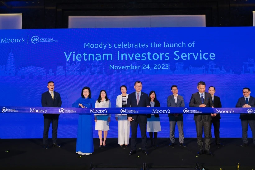 Với việc nắm giữ 49% cổ phần tại Công ty cổ phần Xếp hạng Tín nhiệm Đầu tư Việt Nam (VIS Rating), Tổ chức xếp hạng tín nhiệm Moody’s Singapore chính thức tham gia vào thị trường tài chính Việt Nam.