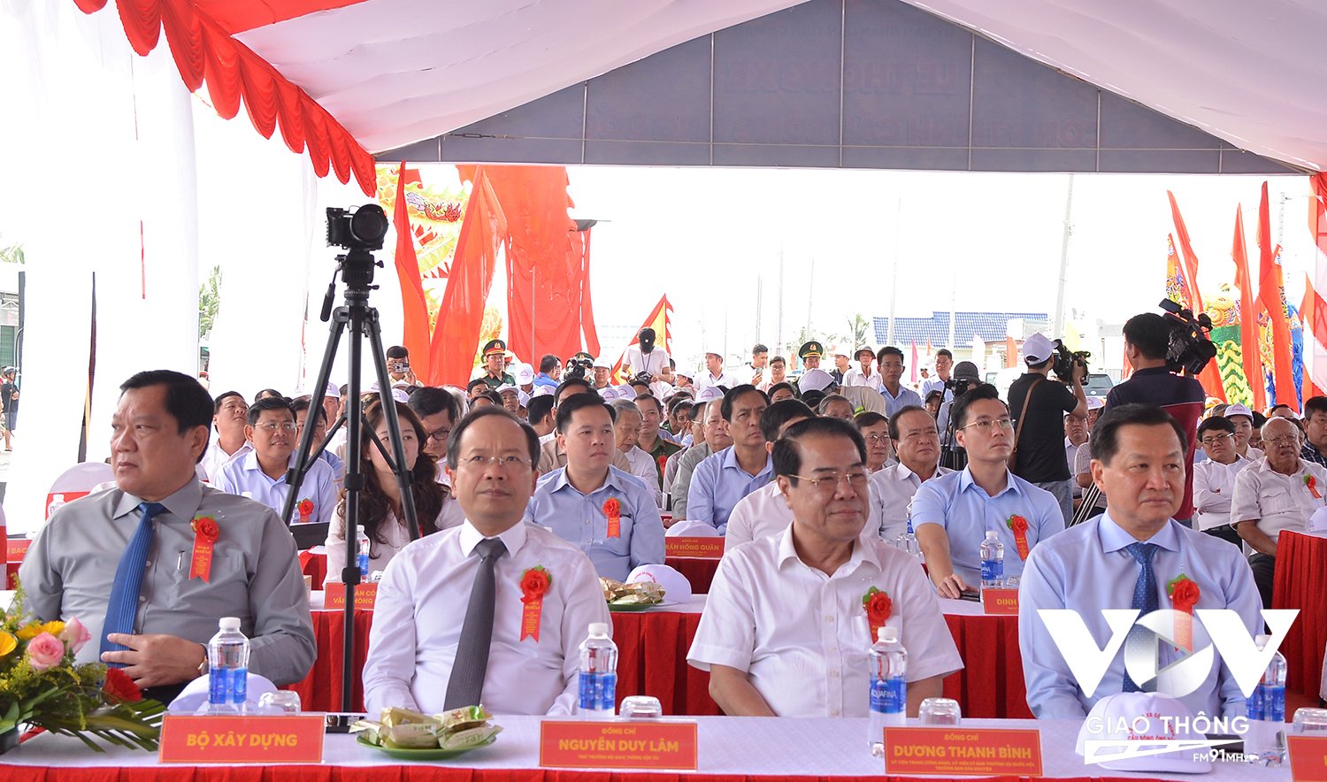 Phó Thủ tướng Lê Minh Khái dự Lễ thông xe dự án cầu sông Ông Đốc