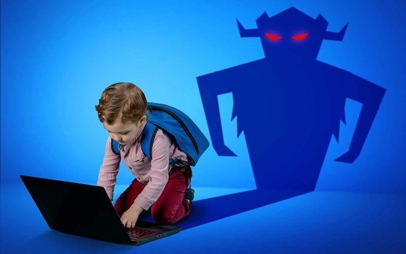 Ngăn chặn những tác hại của Internet chính là bảo vệ trẻ em (Ảnh minh họa: iStock)