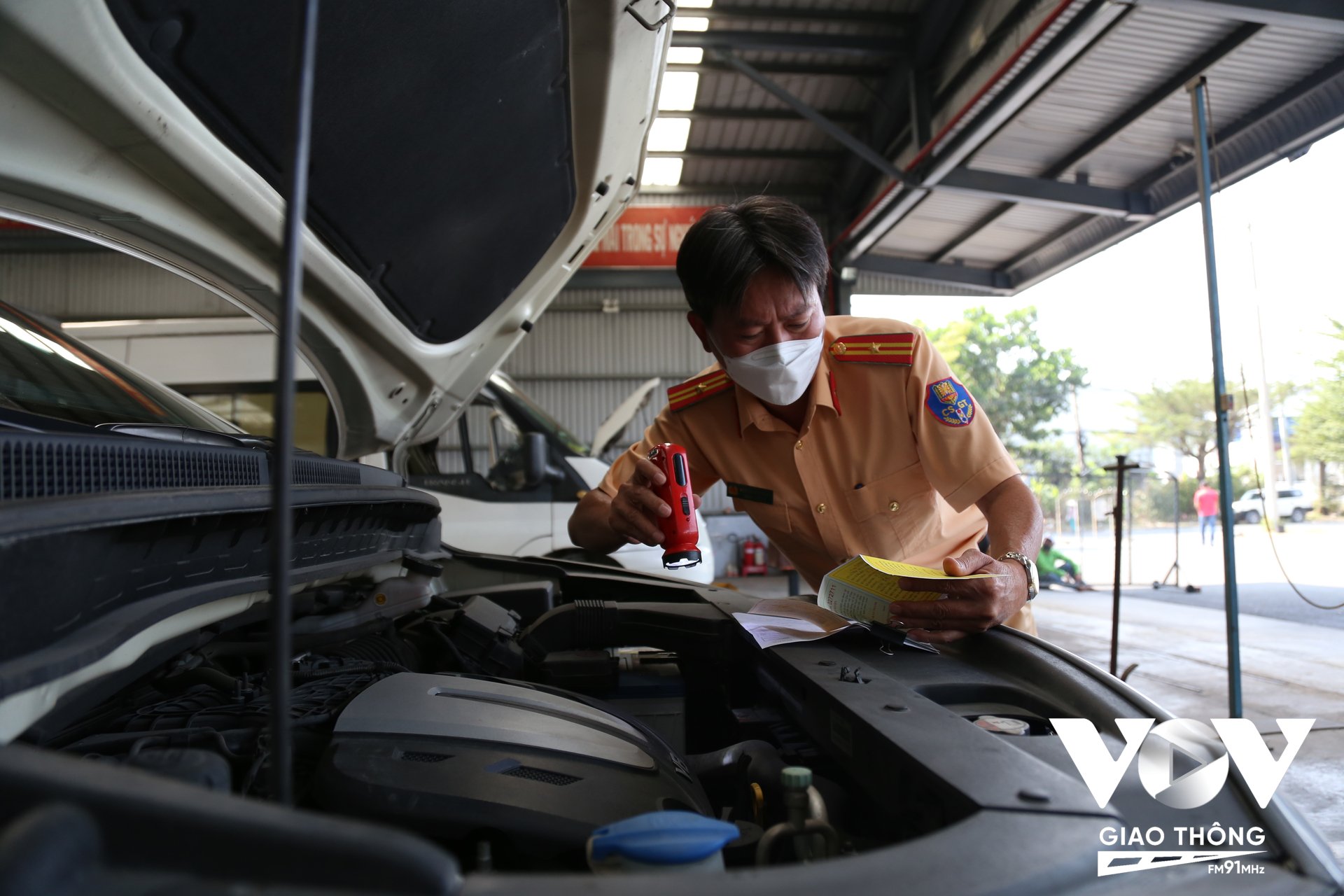 Cục Đăng kiểm Việt Nam chỉ thực hiện thẩm định thiết kế đối với một số trường hợp nội dung cải tạo xe cơ giới phức tạp, đòi hòi cần có chuyên môn sâu