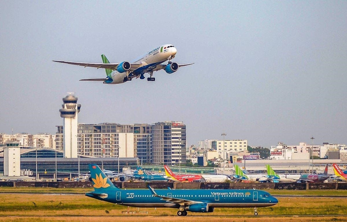 Các Hãng hàng không sẽ được bổ sung thêm 10.000 ghế bay mỗi ngày từ Thành phố Hồ Chí Minh đi đến các địa phương có tỷ lệ đặt vé bay cao dịp Tết - Ảnh minh họa