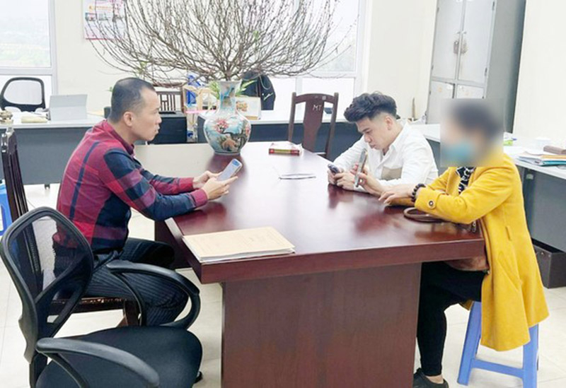 Gia đình đưa Nguyễn Lê Tuấn Đức lên trình diện tại cơ quan điều tra