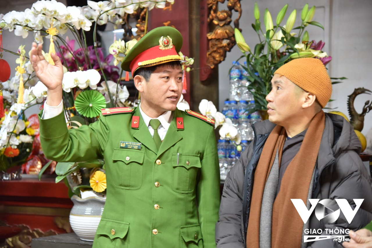 Theo Trung tá Nguyễn Xuân Chiến – Phó Đội trưởng Đội Cảnh sát PCCC&CNCH CAH Thường Tín, hiện các cơ sở thờ tự, lễ hội, nơi tập trung đông người trên địa bàn đều đảm bảo an toàn PCCC