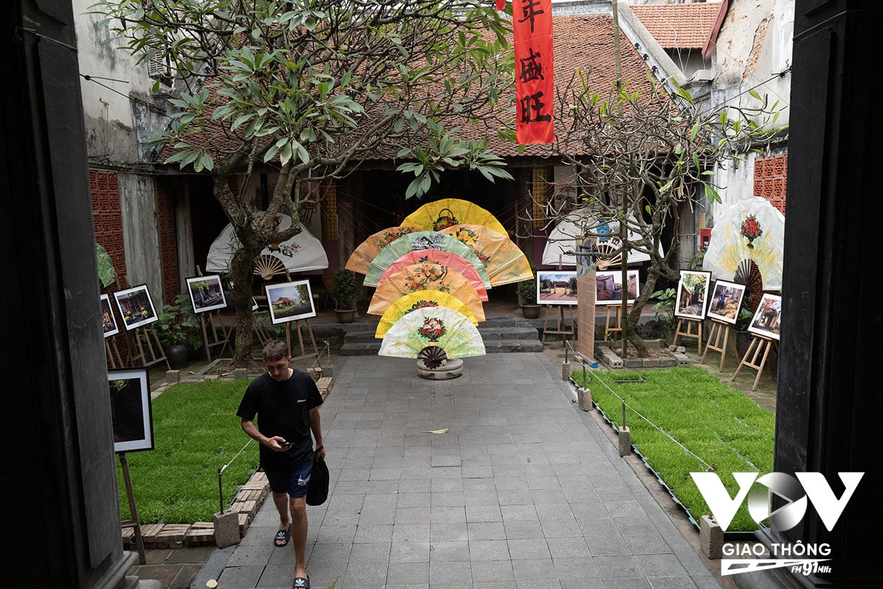 Những điểm du lịch trên địa bàn Hà Nội đã có nhiều chuyển biến trong hoạt động để thu hút du khách...