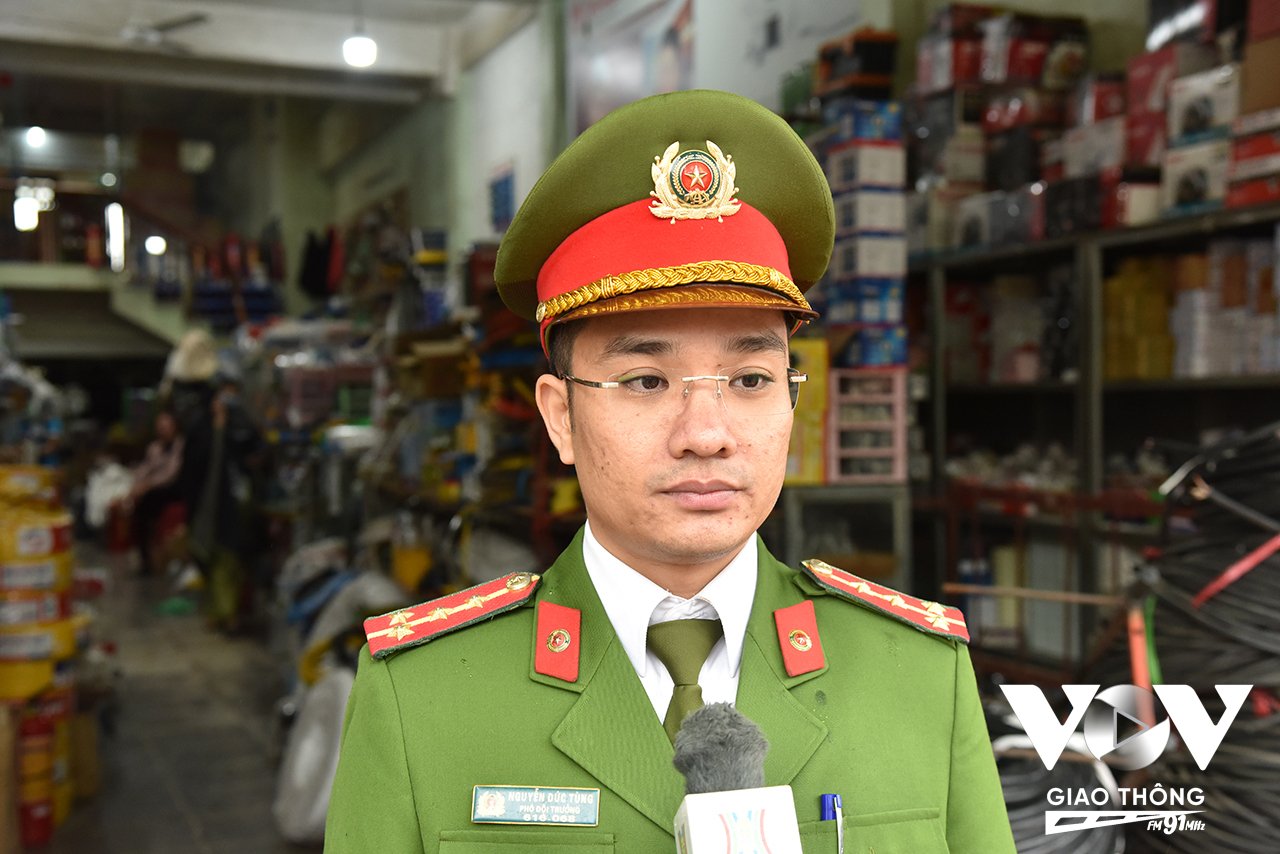 Đại úy Nguyễn Đức Tùng, Đội phó Đội Cảnh sát PCCC và CNCH, Công an huyện Chương Mỹ cho biết các tổ liên gia đã nâng cao ý thức PCCC và CNCH cho từng hộ gia đình.
