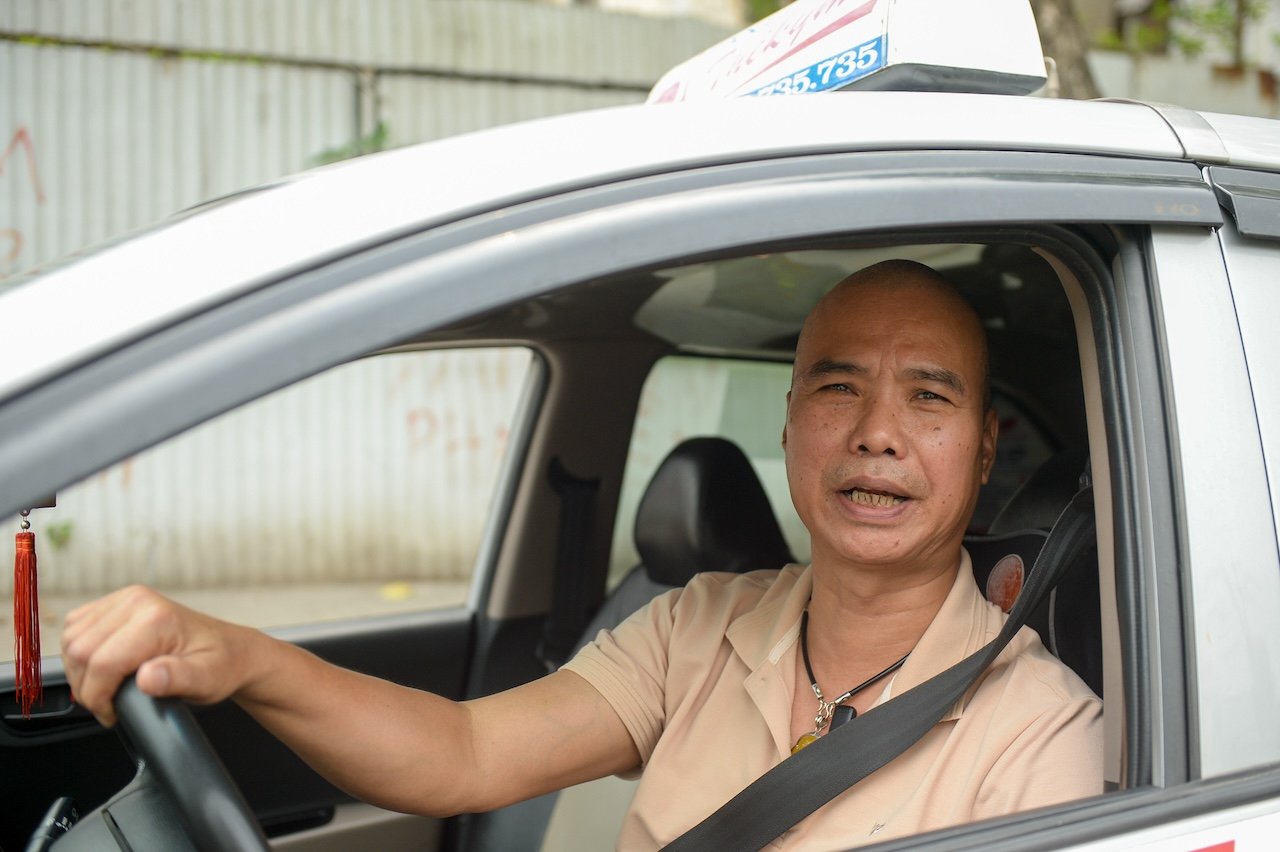 Anh Mạc Huy Thành, tài xế xe taxi