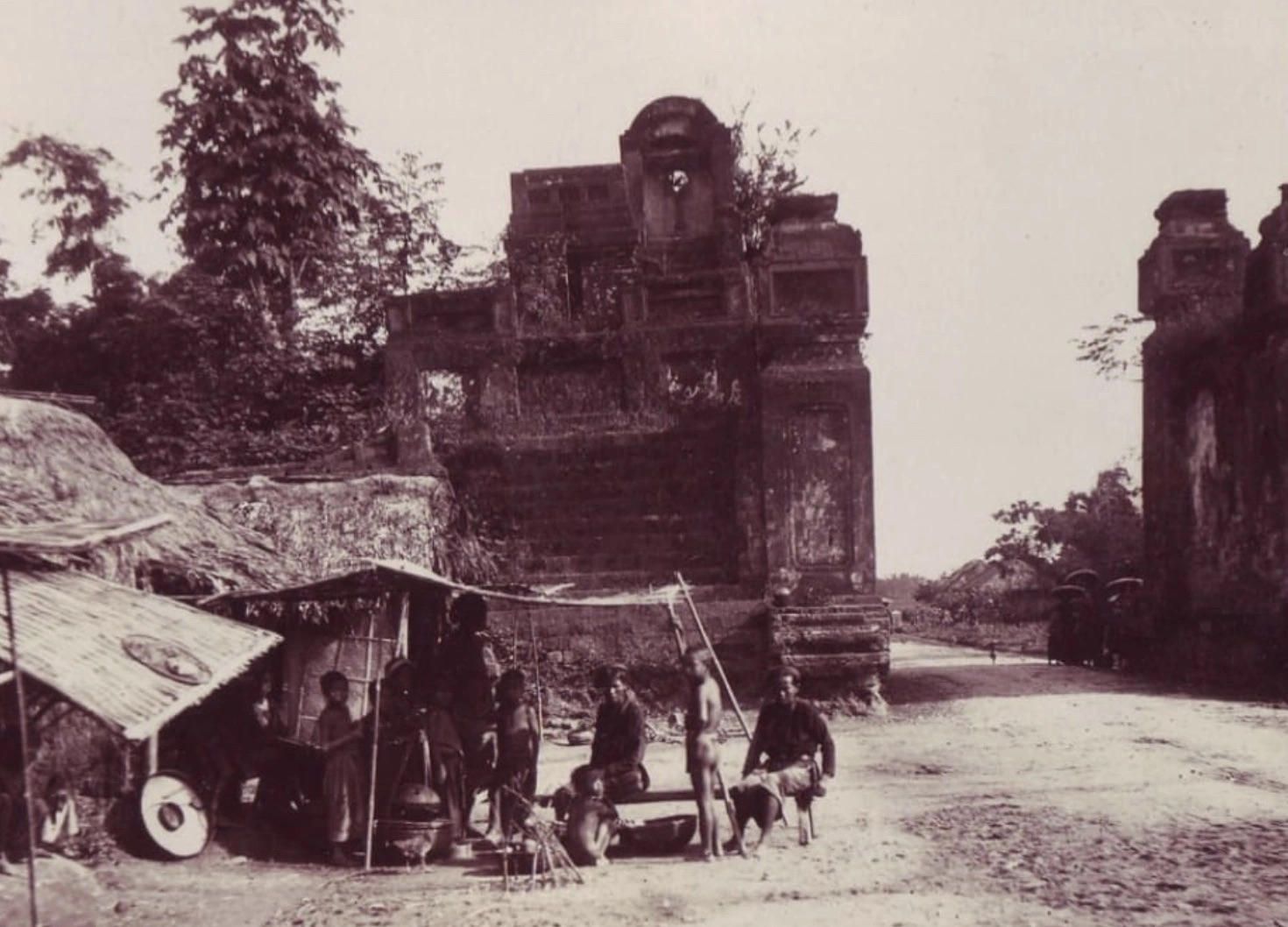 Một bức ảnh chụp địa danh Ô Cầu Dền những năm đầu thế kỷ 19 (Ảnh: TL)