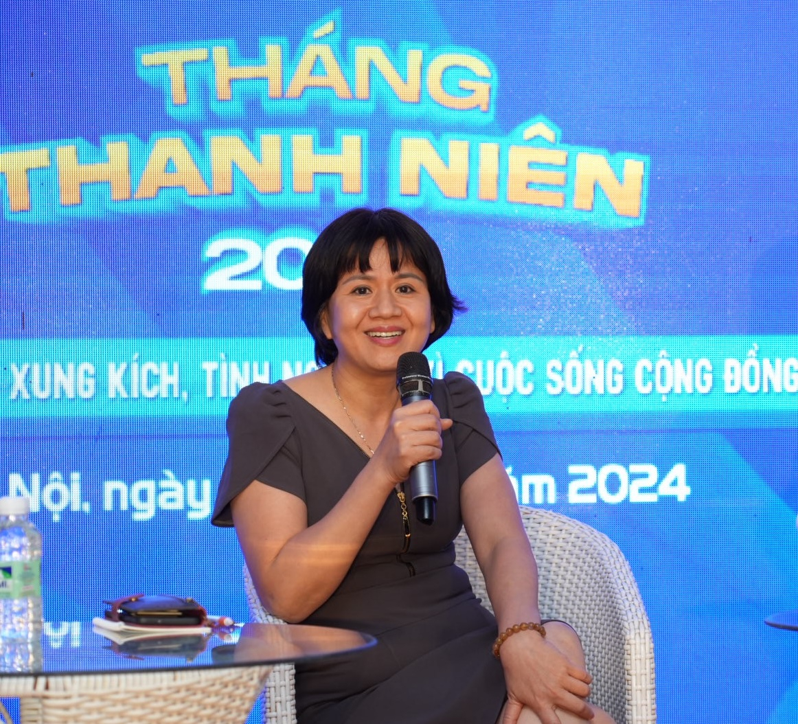 Bà Nguyễn Thị Kim Ngân, Phó Giám đốc Cảng hàng không Quốc tế Nội Bài