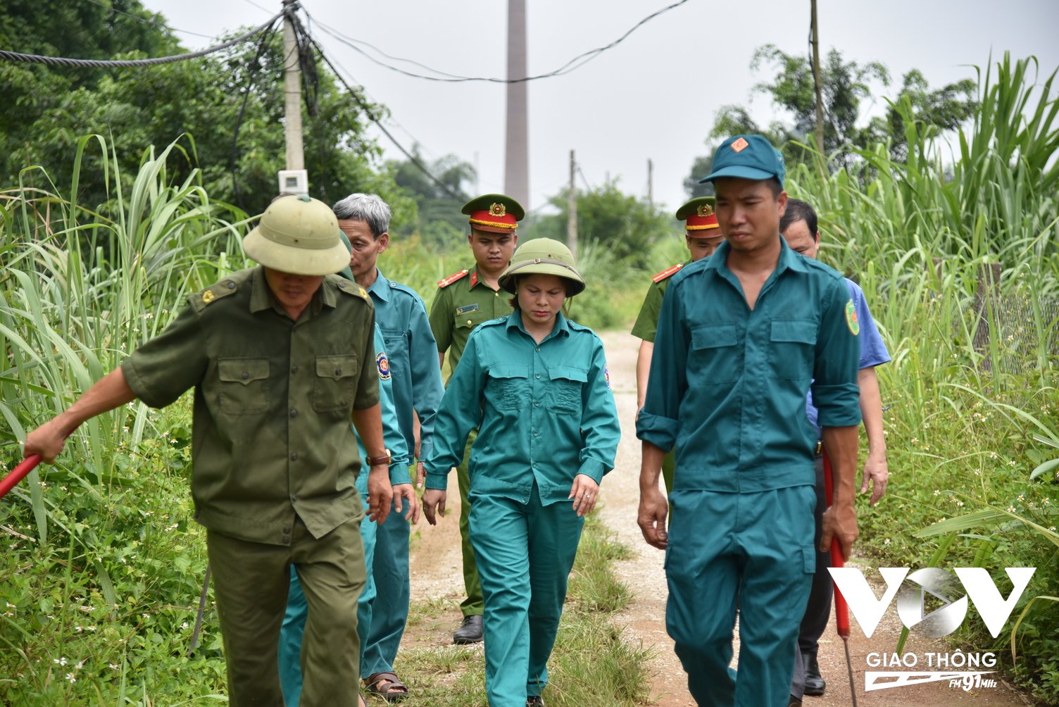 Một số thành viên của Cụm liên kết an toàn PCCC rừng thuộc xã An Phú, huyện Mỹ Đức
