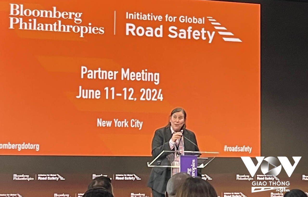 Bà Kelly Larson, Giám đốc Chương trình An toàn đường bộ, Quỹ Bloomberg