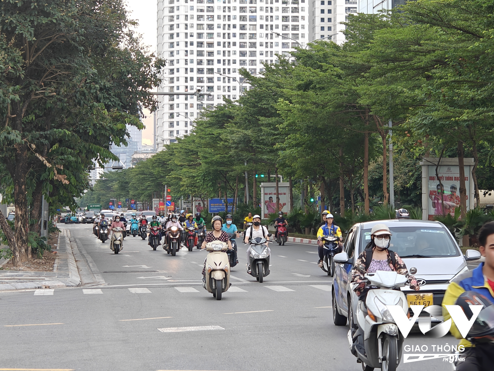 Đề xuất của Bộ Công an chỉ là thông tin ban đầu, chưa có hướng dẫn cụ thể về loại tin báo và mức tiền thưởng. Đề xuất nhằm khuyến khích giám sát toàn dân về hành vi tham giao giao thông đúng pháp luật