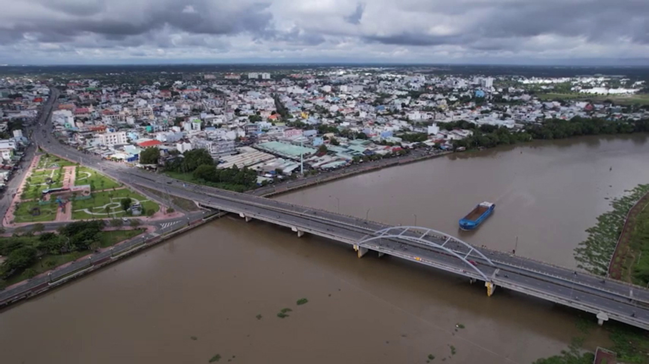 Kênh Bảo Định đầu bên Tân An, tỉnh Long An