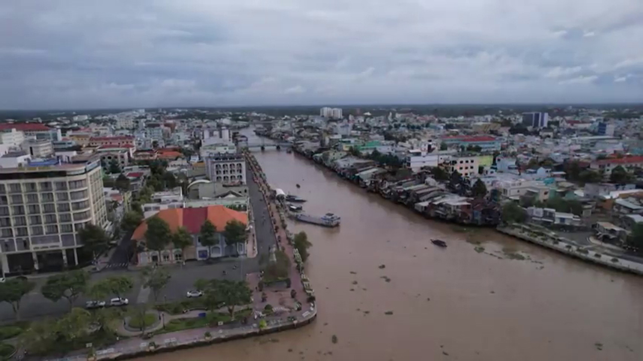 Kênh Bảo Định đầu bên Thành phố Mỹ Tho, tỉnh Tiền Giang