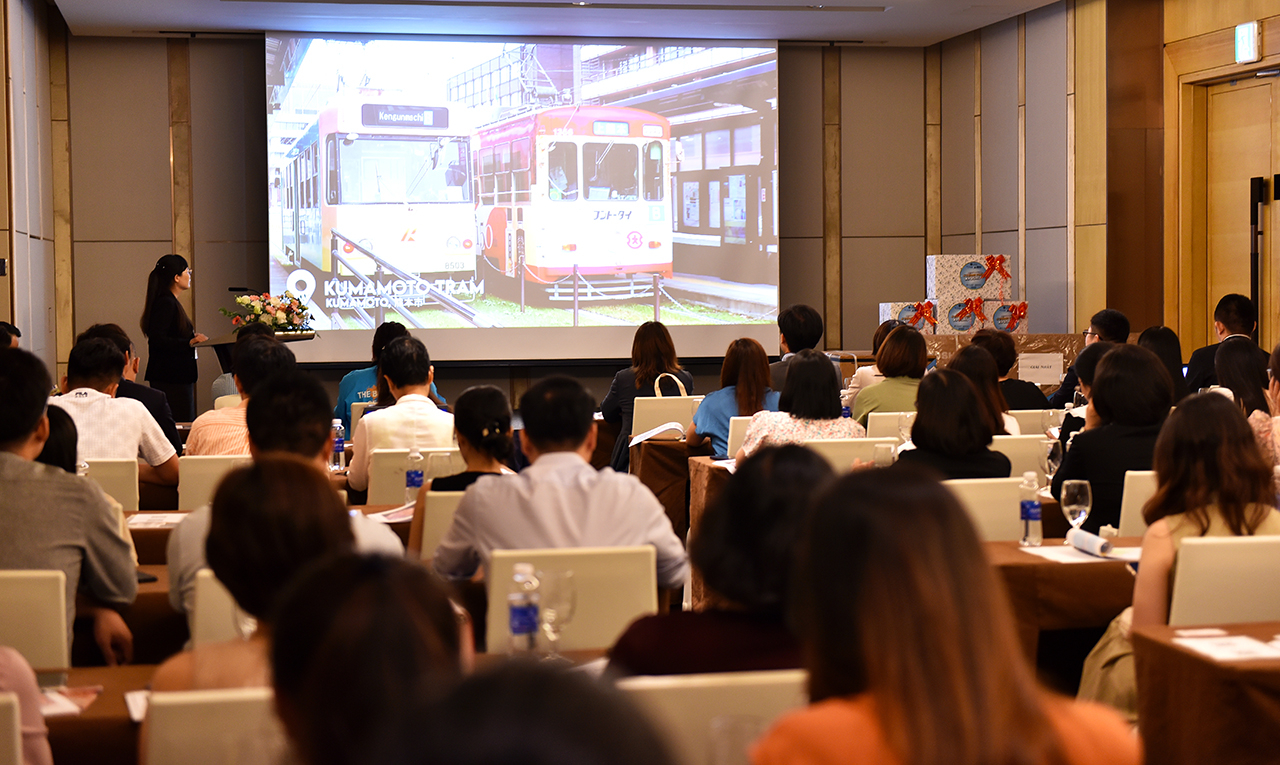 Hội thảo 4 thành phố Kyushu, Nhật Bản cũng thu hút được nhiều doanh nghiệp lữ hành và công ty du lịch tại Việt Nam tham gia