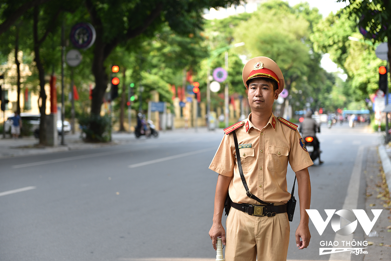 Trước đó, Chính phủ đã ban hành công điện về bảo đảm TTATGT trong dịp nghỉ lễ Quốc khánh 2/9 và tháng cao điểm ATGT cho học sinh đến trường. Thủ tướng yêu cầu Bộ Công an chỉ đạo công an các địa phương tăng cường công tác tuần tra, kiểm soát, xử lý nghiêm các hành vi vi phạm giao thông với tinh thần thượng tôn pháp luật, xử lý quyết liệt, kiên trì, không có vùng cấm, không có ngoại lệ. Đồng thời tập trung xử lý các vi phạm là nguyên nhân trực tiếp gây tai nạn giao thông như vi phạm quy định nồng độ cồn, ma tuý, vi phạm tốc độ. Chủ động phòng ngừa, ngăn chặn và xử lý nghiêm các hành vi tụ tập gây rối trật tự công cộng, đua xe trái phép./.