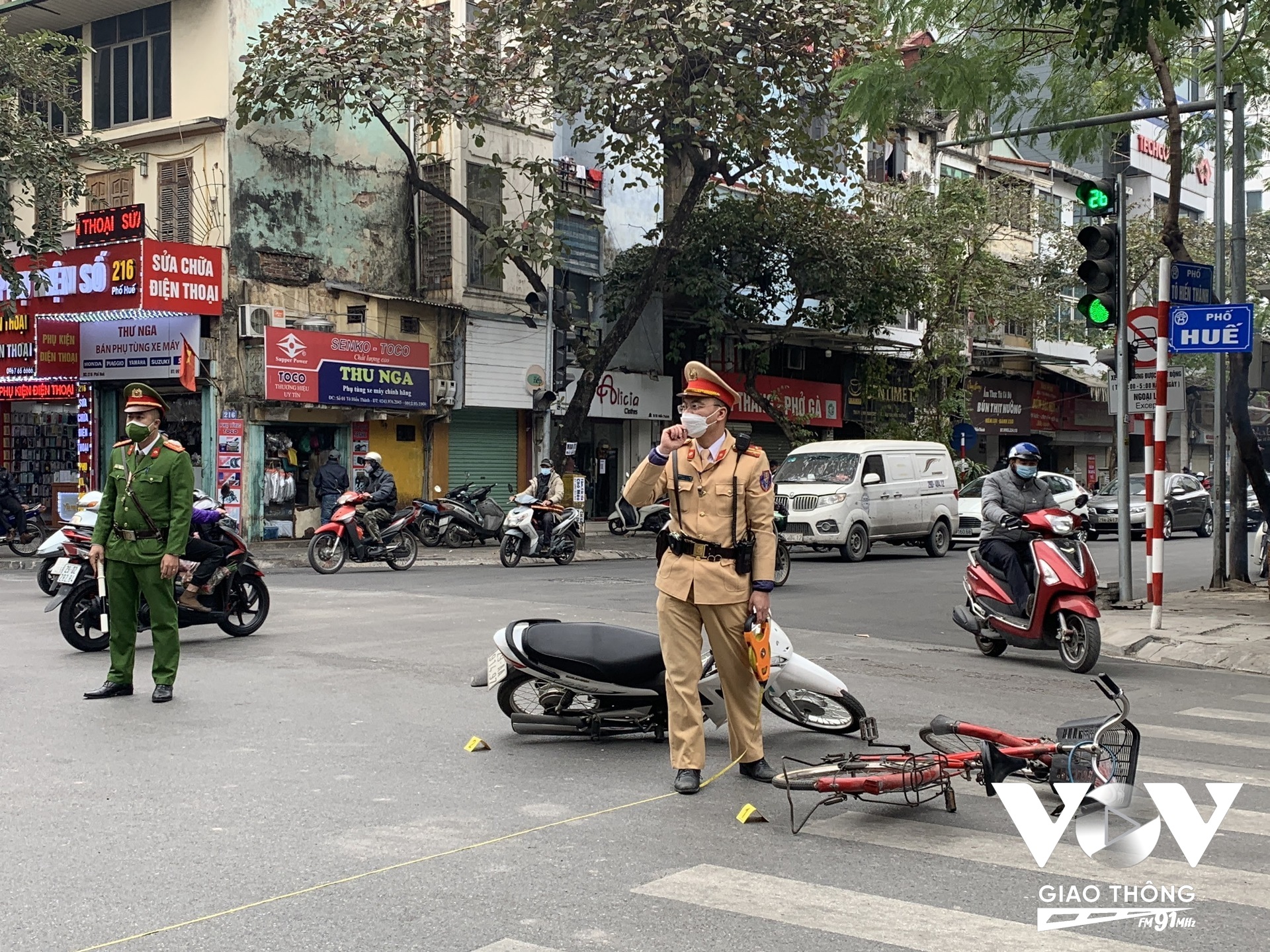 Nguy cơ mất an toàn giao thông liên quan tới xe đạp, xe đạp điện ngày càng tăng (ảnh minh họa: Q.H-VOV Giao thông)